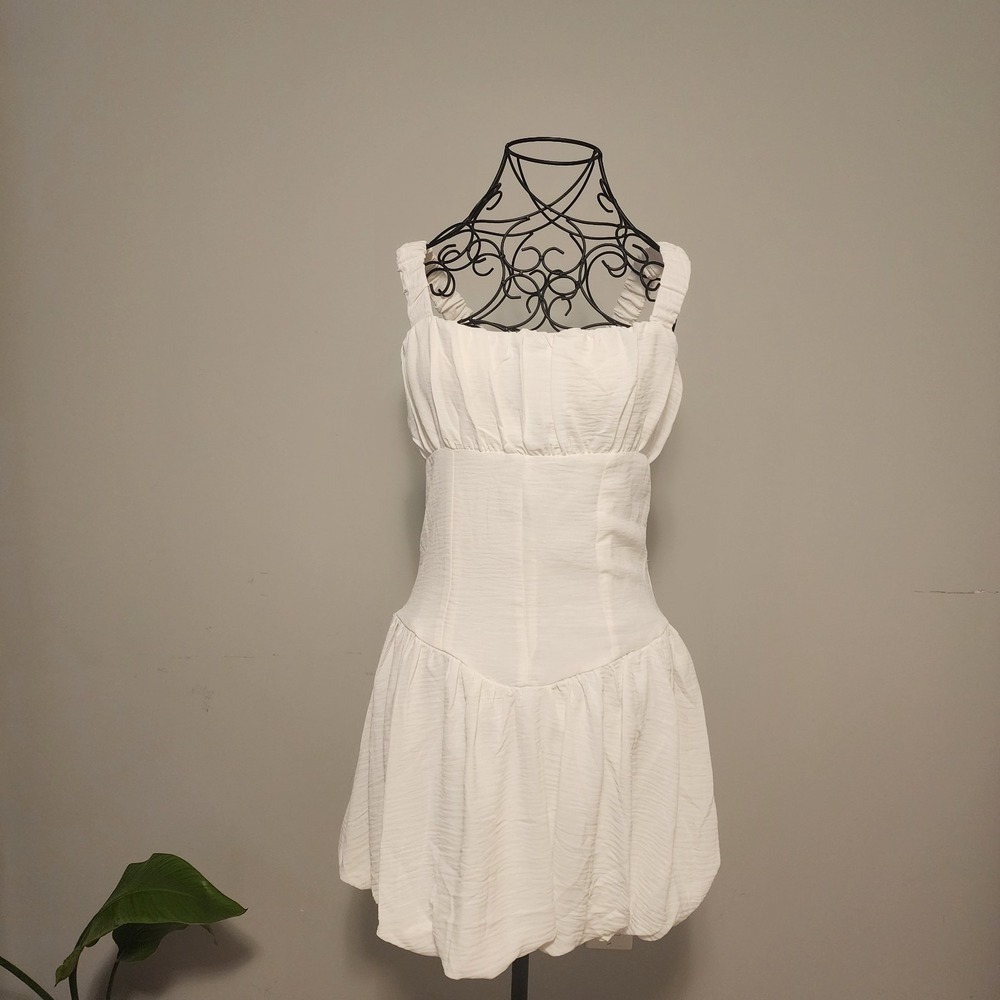 Forever 21 Flare Mini Bubble Dress Ruched Fit White Medium